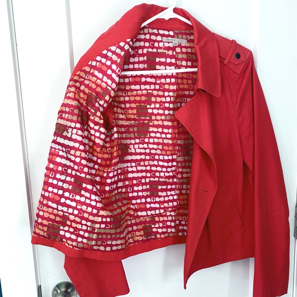 Red Jacket - Picture 2 of 3